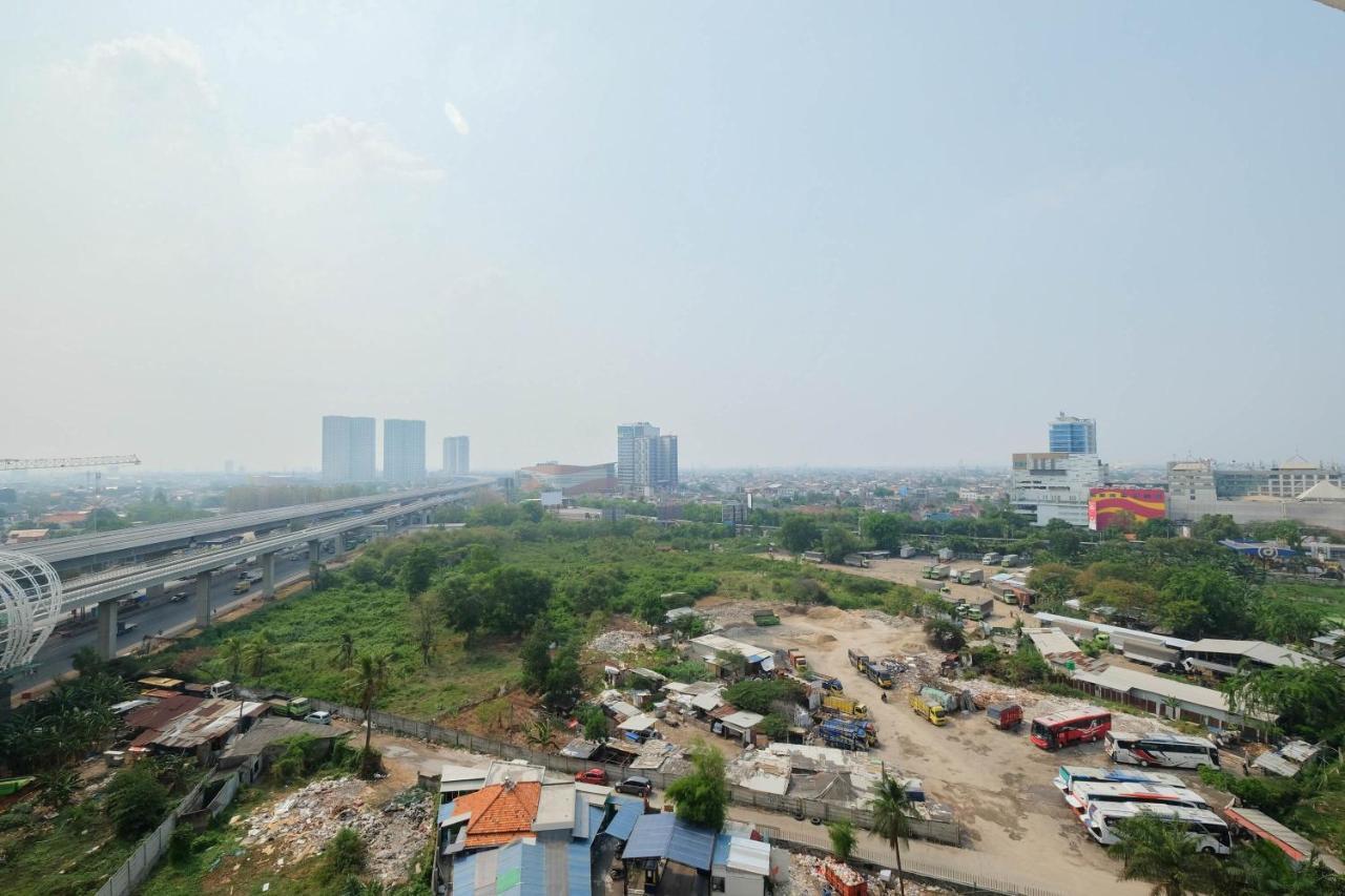 New Furnished 2br @ Mutiara By Travelio Bekasi